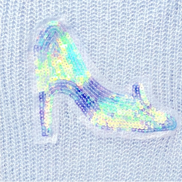Disney Cinderella Lauren Conrad Blue Sequined GlassShoe Cableknit sweater SizeXS - Picture 3 of 6